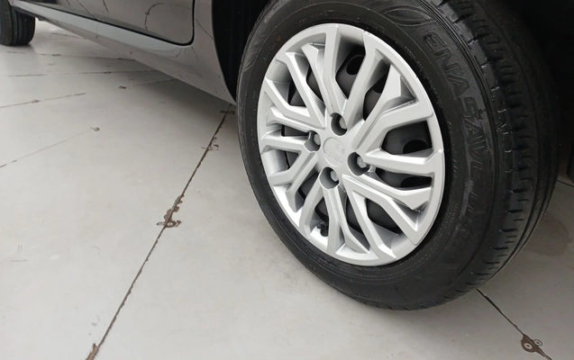 imagem-https://www.socarrao.com.br/sc-vehicle-images-prod/3984453/1789963473144-2_121849.jpg