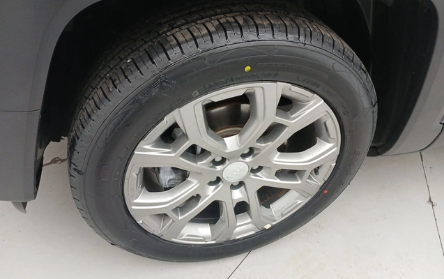 imagem-https://www.socarrao.com.br/sc-vehicle-images-prod/3984593/1789964744794-1_091248.jpg