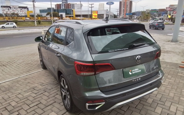 imagem-https://www.socarrao.com.br/sc-vehicle-images-prod/3984670/1789964926058-1_020419.jpg
