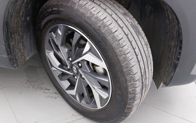 imagem-https://www.socarrao.com.br/sc-vehicle-images-prod/3984863/1789965179481-1_103329.jpg
