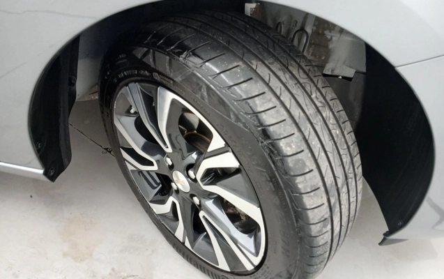 imagem-https://www.socarrao.com.br/sc-vehicle-images-prod/3984892/1789965209972-1_010742.jpg
