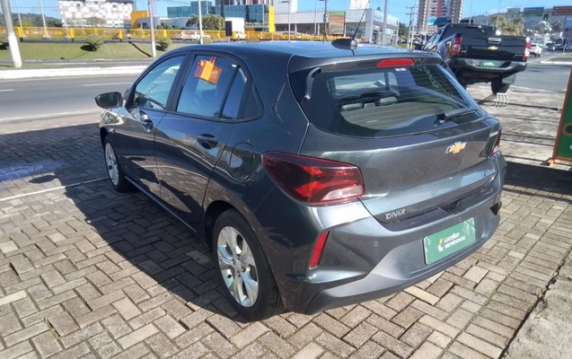 imagem-https://www.socarrao.com.br/sc-vehicle-images-prod/3984976/1789965412880-1_090639.jpg