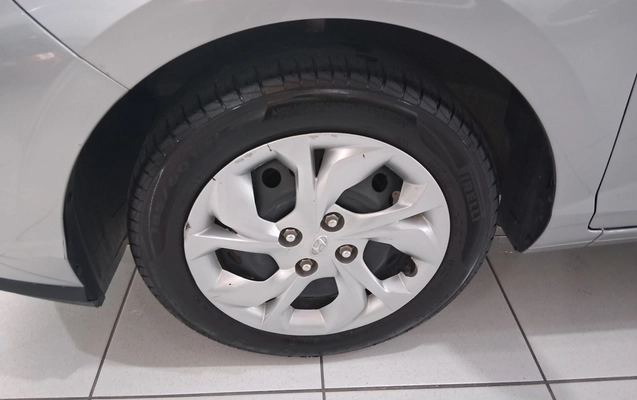 imagem-https://www.socarrao.com.br/sc-vehicle-images-prod/3985106/1789965598173-2_045649.jpg