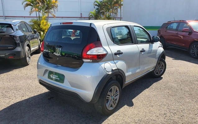 imagem-https://www.socarrao.com.br/sc-vehicle-images-prod/3985240/1789965777832-1_040232.jpg