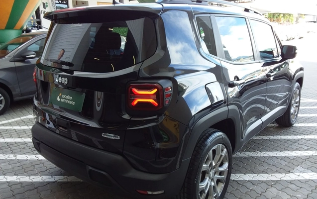 imagem-https://www.socarrao.com.br/sc-vehicle-images-prod/3985351/1789965906241-2_104953.jpg