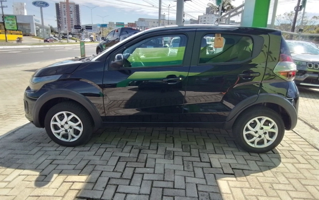 imagem-https://www.socarrao.com.br/sc-vehicle-images-prod/3985368/1789965926631-1_015531.jpg