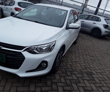 Chevrolet Onix 2025 Branco — foto 1 de 3