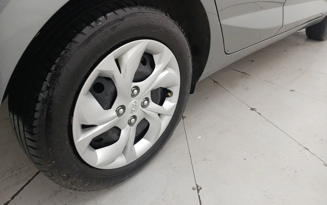 imagem-https://www.socarrao.com.br/sc-vehicle-images-prod/3985707/1789966297150-2_040335.jpg