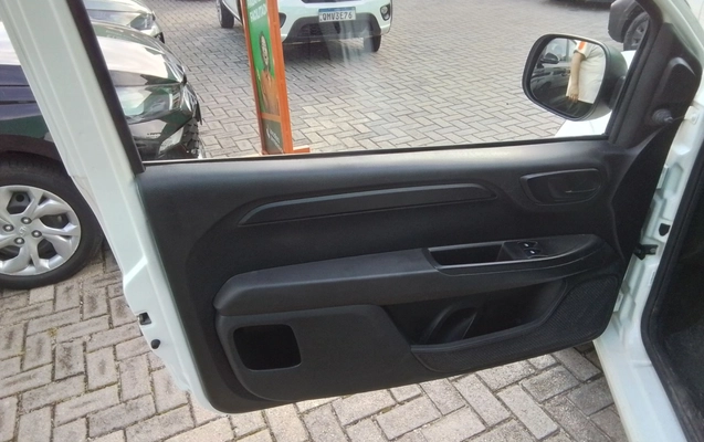 imagem-https://www.socarrao.com.br/sc-vehicle-images-prod/3985872/1789966458659-1_114034.jpg