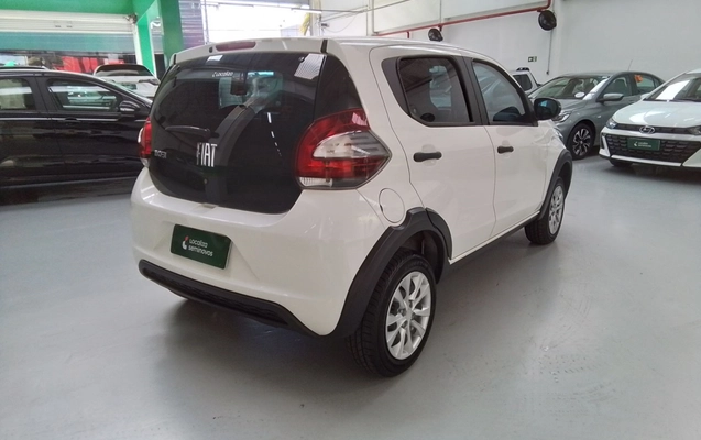 imagem-https://www.socarrao.com.br/sc-vehicle-images-prod/3985972/1789966587625-1_052551.jpg