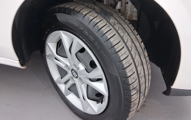 imagem-https://www.socarrao.com.br/sc-vehicle-images-prod/3986039/1789966720913-2_014146.jpg