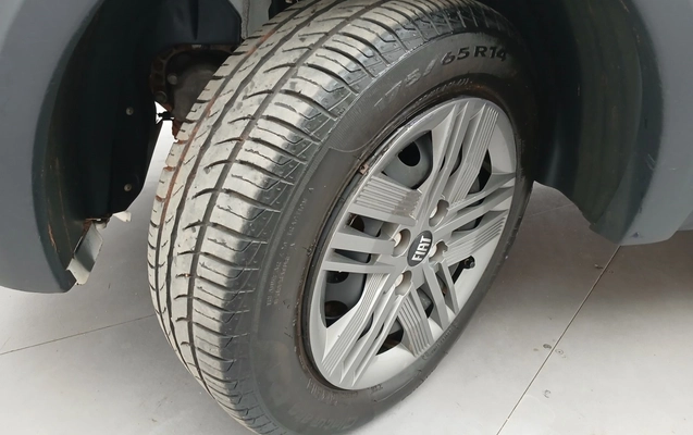 imagem-https://www.socarrao.com.br/sc-vehicle-images-prod/3986182/1789966889034-1_014948.jpg