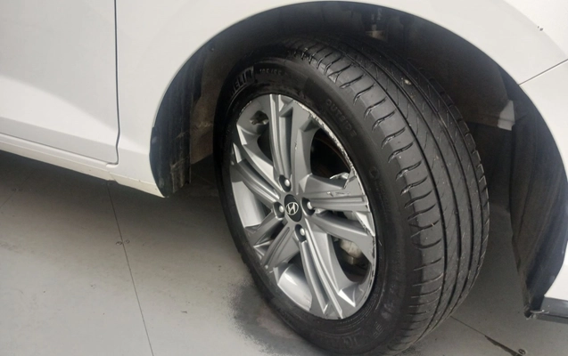 imagem-https://www.socarrao.com.br/sc-vehicle-images-prod/3986193/1789966930855-1_015243.jpg