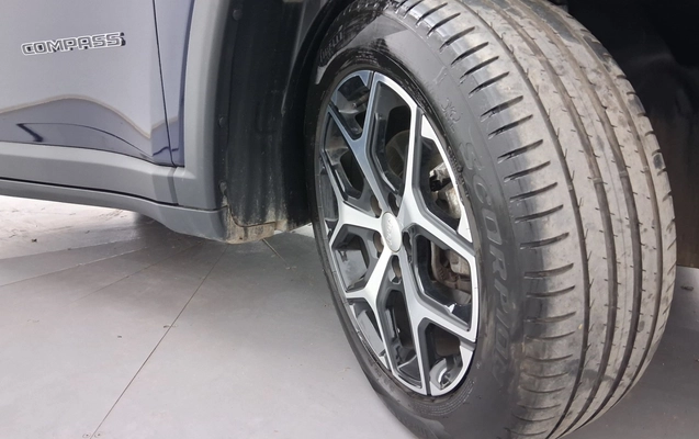 imagem-https://www.socarrao.com.br/sc-vehicle-images-prod/3986194/1789966931372-1_014616.jpg
