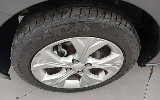 imagem-https://www.socarrao.com.br/sc-vehicle-images-prod/3986262/1789967119647-2_024631.jpg