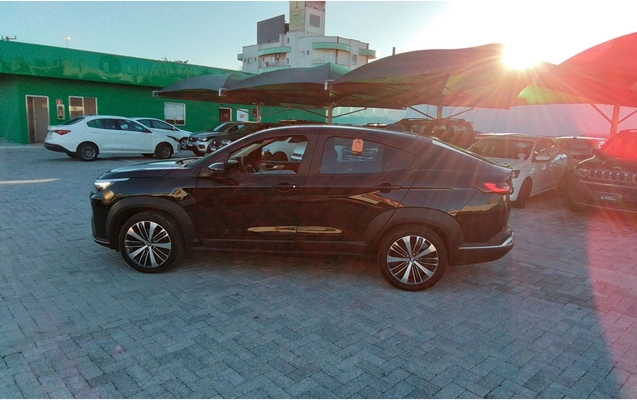 imagem-https://www.socarrao.com.br/sc-vehicle-images-prod/3986275/1789967149266-2_022428.jpg