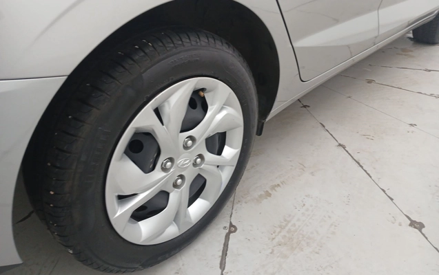 imagem-https://www.socarrao.com.br/sc-vehicle-images-prod/3986331/1789967255471-1_034316.jpg