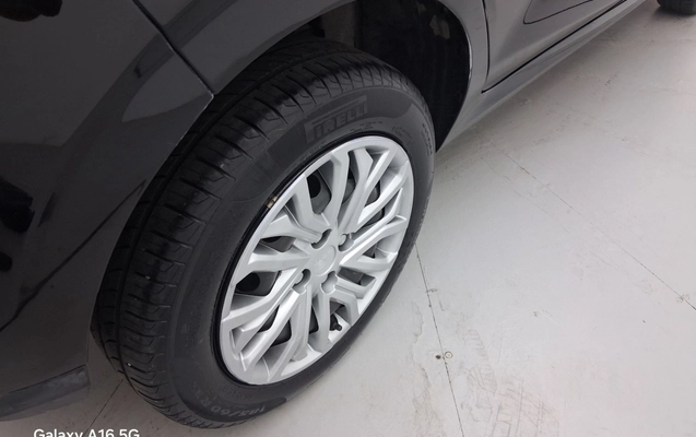 imagem-https://www.socarrao.com.br/sc-vehicle-images-prod/3986419/1789967422928-1_014746.jpg