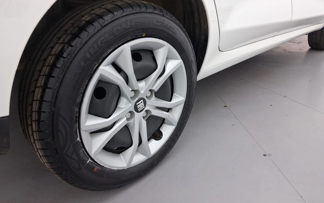 imagem-https://www.socarrao.com.br/sc-vehicle-images-prod/3986551/1789967829610-1_015137.jpg