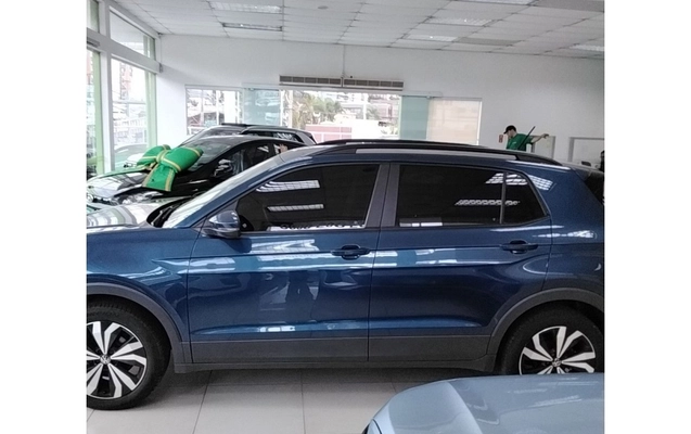 imagem-https://www.socarrao.com.br/sc-vehicle-images-prod/3986556/1789967856368-2_021209.jpg