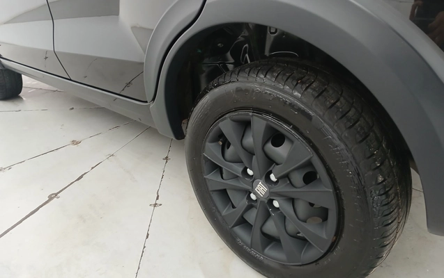 imagem-https://www.socarrao.com.br/sc-vehicle-images-prod/3986685/1789968212404-1_034201.jpg