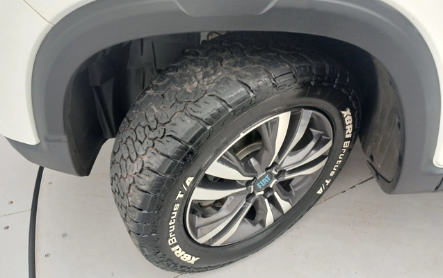 imagem-https://www.socarrao.com.br/sc-vehicle-images-prod/3986931/1789968719132-1_014552.jpg