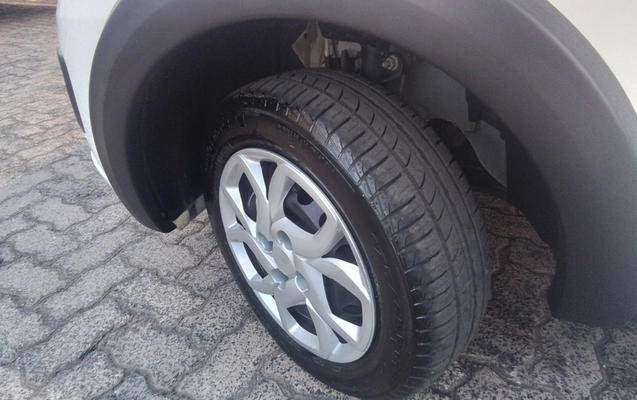 imagem-https://www.socarrao.com.br/sc-vehicle-images-prod/3986973/1789968768589-1_020724.jpg
