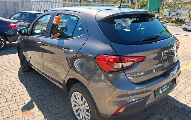 imagem-https://www.socarrao.com.br/sc-vehicle-images-prod/3986996/1789968809037-1_025619.jpg