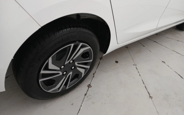 imagem-https://www.socarrao.com.br/sc-vehicle-images-prod/3987087/1789968980774-1_033031.jpg