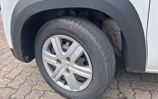 imagem-https://www.socarrao.com.br/sc-vehicle-images-prod/3987115/1789969025299-1_025549.jpg