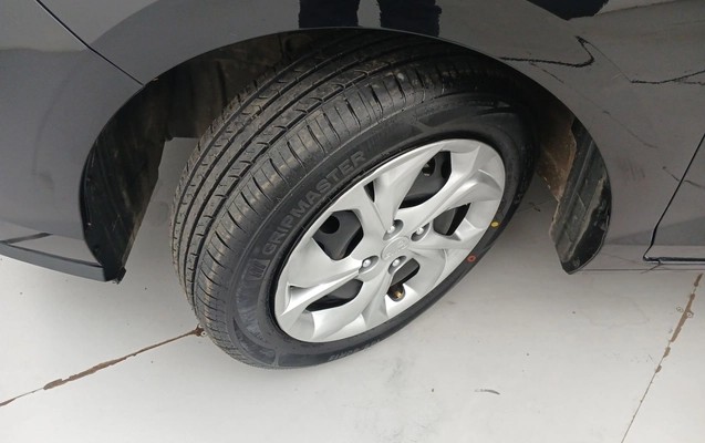 imagem-https://www.socarrao.com.br/sc-vehicle-images-prod/3987129/1789969048469-1_034346.jpg