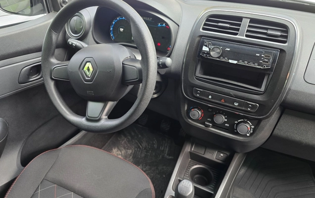 imagem-https://www.socarrao.com.br/sc-vehicle-images-prod/3987214/1789969184298-1_031930.jpg