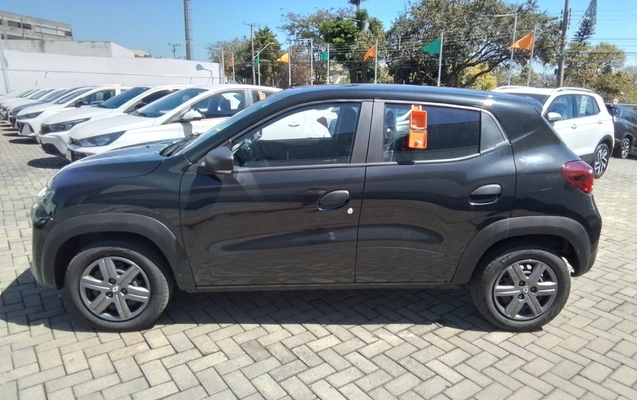 imagem-https://www.socarrao.com.br/sc-vehicle-images-prod/3987295/1789969318744-1_020357.jpg