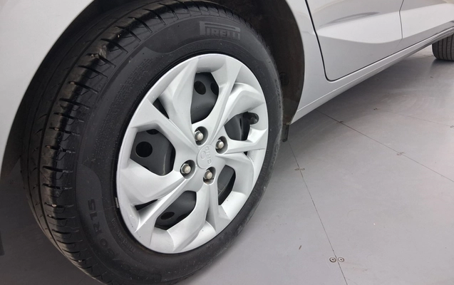 imagem-https://www.socarrao.com.br/sc-vehicle-images-prod/3987337/1789969395271-1_020447.jpg