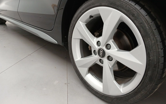 imagem-https://www.socarrao.com.br/sc-vehicle-images-prod/3987415/1789969525934-2_124458.jpg