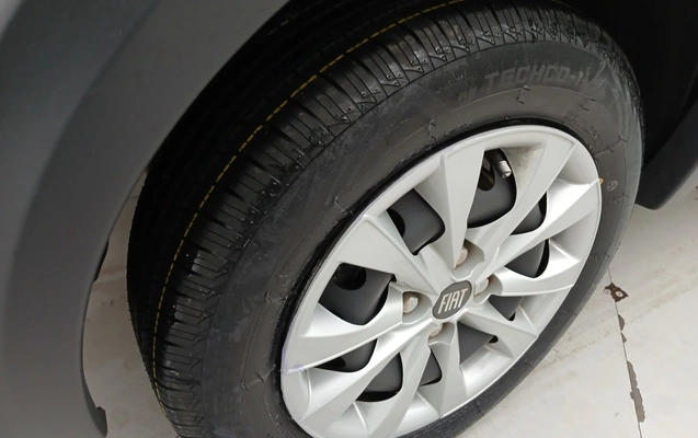 imagem-https://www.socarrao.com.br/sc-vehicle-images-prod/3987435/1789969547914-1_060938.jpg