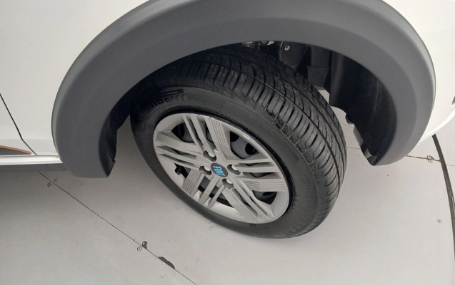 imagem-https://www.socarrao.com.br/sc-vehicle-images-prod/3987476/1789969593021-1_024716.jpg