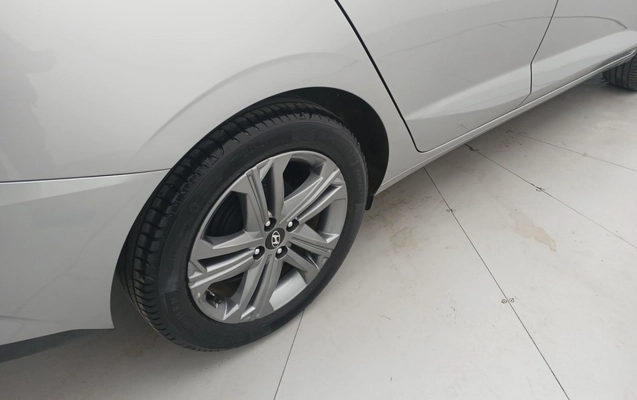 imagem-https://www.socarrao.com.br/sc-vehicle-images-prod/3987514/1789969631149-1_101239.jpg