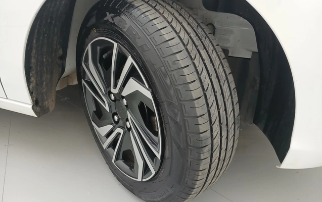 imagem-https://www.socarrao.com.br/sc-vehicle-images-prod/3987632/1789969787158-1_041029.jpg