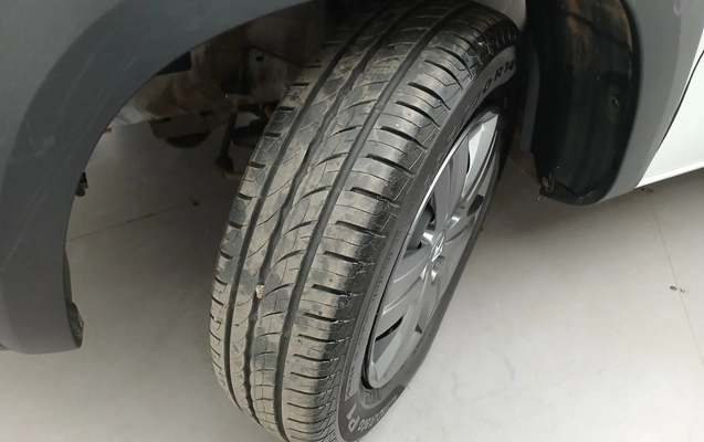 imagem-https://www.socarrao.com.br/sc-vehicle-images-prod/3987634/1789969792483-1_011907.jpg