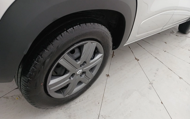 imagem-https://www.socarrao.com.br/sc-vehicle-images-prod/3987720/1789969856867-1_014837.jpg