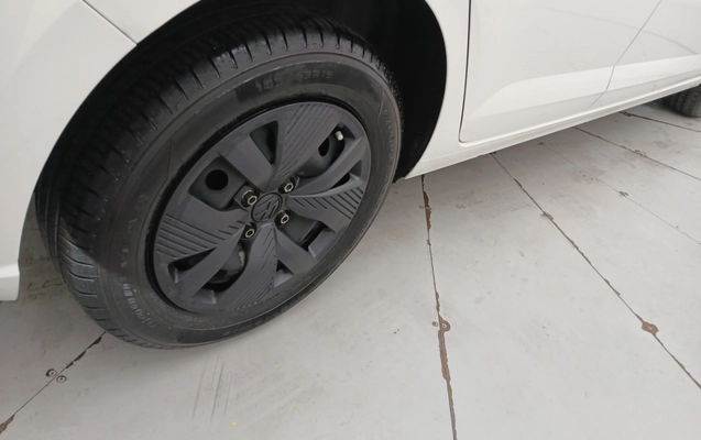 imagem-https://www.socarrao.com.br/sc-vehicle-images-prod/3987737/1789969872151-1_123116.jpg