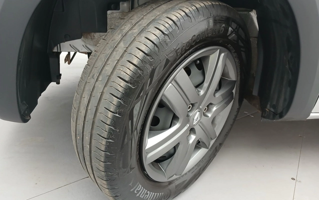 imagem-https://www.socarrao.com.br/sc-vehicle-images-prod/3987748/1789969881618-1_020548.jpg