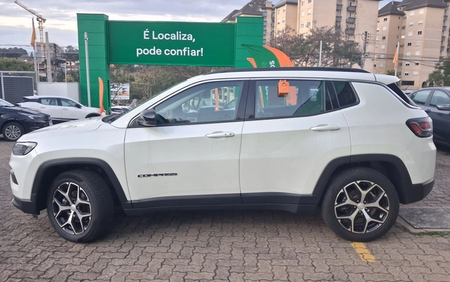 imagem-https://www.socarrao.com.br/sc-vehicle-images-prod/3987768/1789969901438-1_062451.jpg
