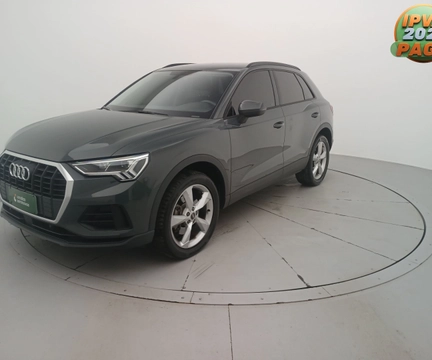 Audi RS Q3 2025 Cinza — foto 1 de 3