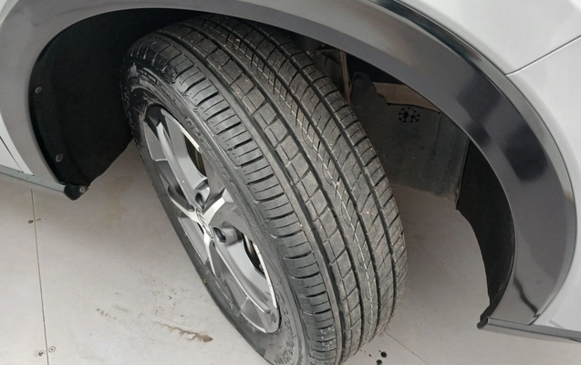 imagem-https://www.socarrao.com.br/sc-vehicle-images-prod/3987863/1789969984671-1_021045.jpg