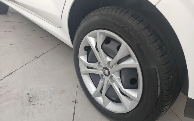 imagem-https://www.socarrao.com.br/sc-vehicle-images-prod/3988007/1789970125232-1_034243.jpg