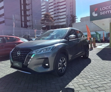 Nissan KICKS 2024 Cinza — foto 1 de 3