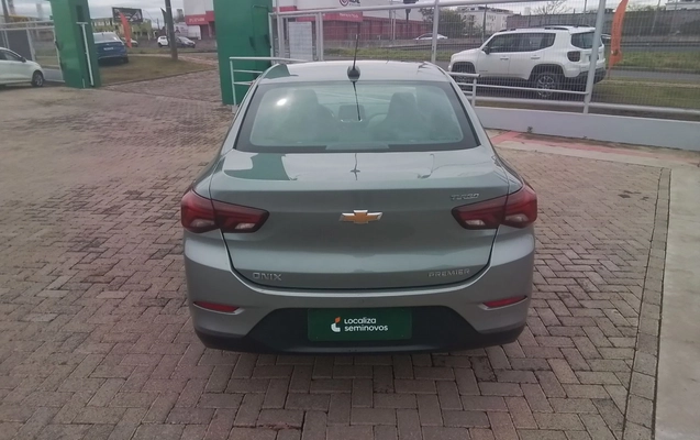 imagem-https://www.socarrao.com.br/sc-vehicle-images-prod/3988270/1789970514395-1_081516.jpg