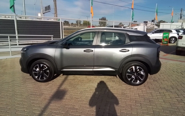 imagem-https://www.socarrao.com.br/sc-vehicle-images-prod/3988278/1789970515925-1_032753.jpg